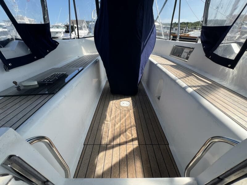 2002 Moody 38-2 Sloop