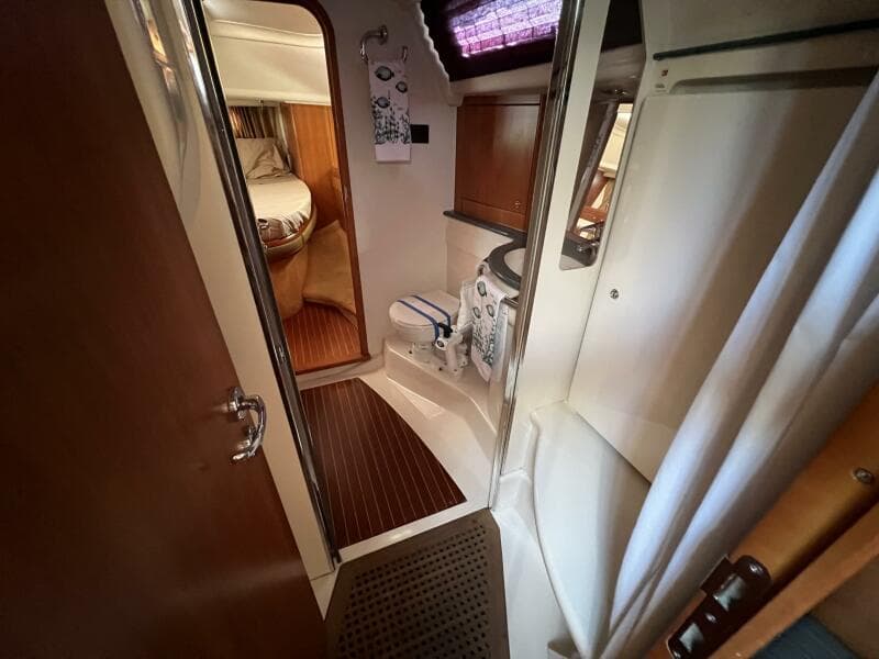 2002 Moody 38-2 Sloop