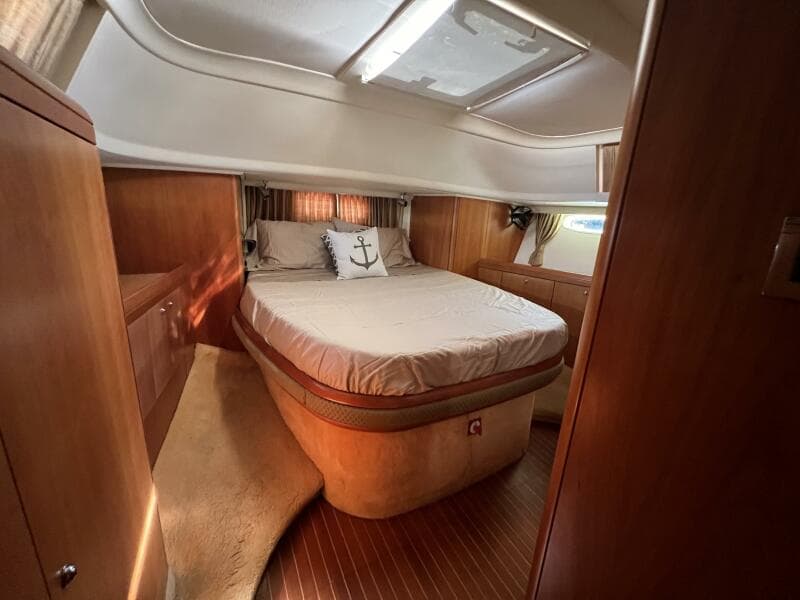 2002 Moody 38-2 Sloop