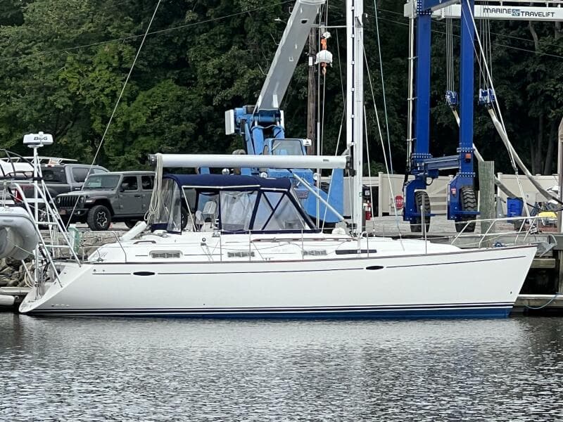 2002 Moody 38-2 Sloop