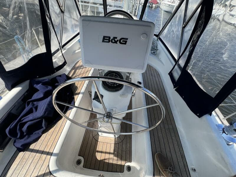 2002 Moody 38-2 Sloop