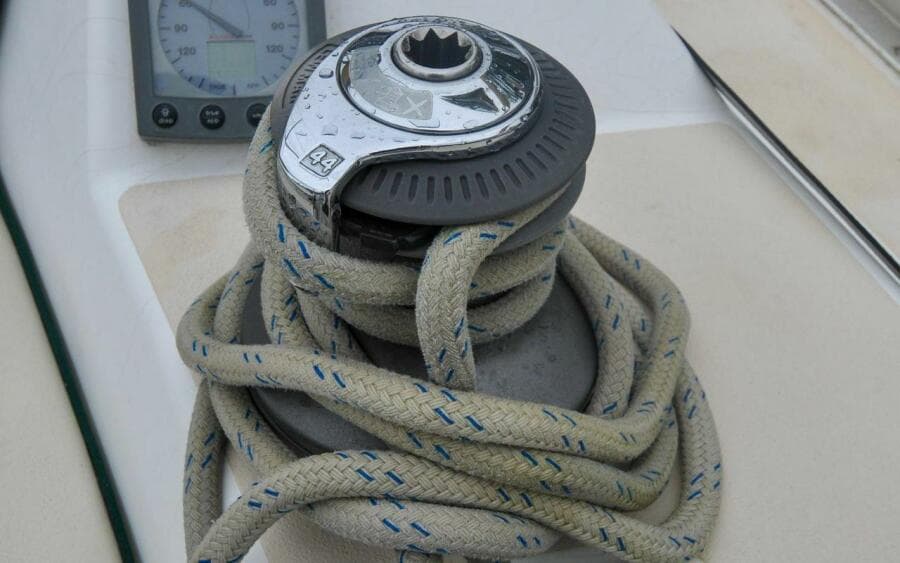 J/42 - Canty - Cockpit - Primary Winch