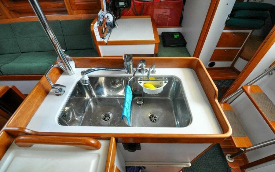 J/42 - Canty - Galley - Sink