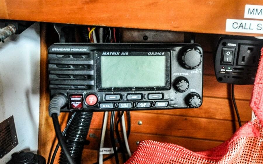 J/42 - Canty - Navigation Station - Marine VHF