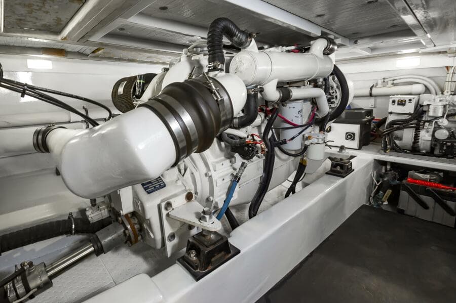 1994 Custom Carolina 43 Blackwell Convertible