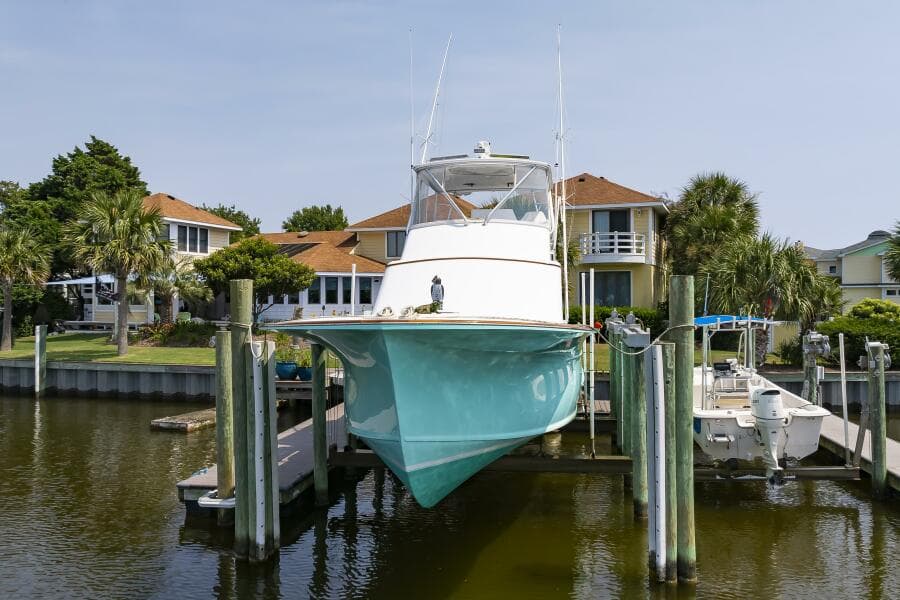 1994 Custom Carolina 43 Blackwell Convertible