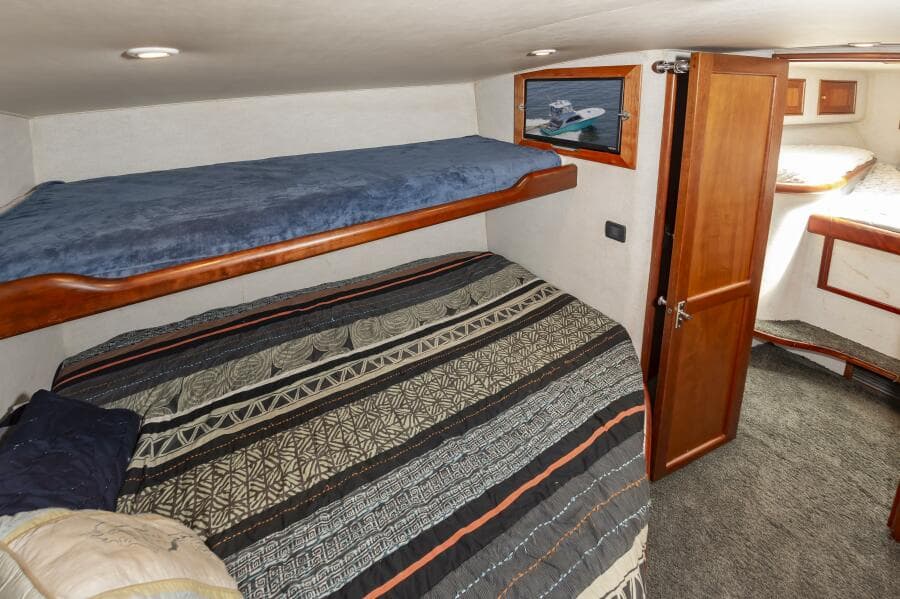 1994 Custom Carolina 43 Blackwell Convertible