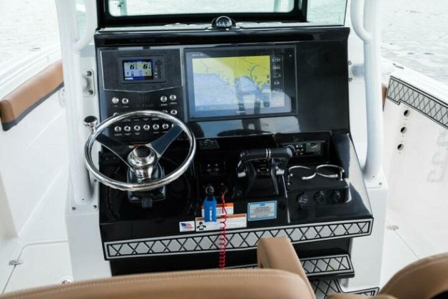 2025 Wellcraft 302 Fisherman