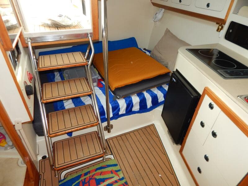 1999 Albin 31 Tournament Express