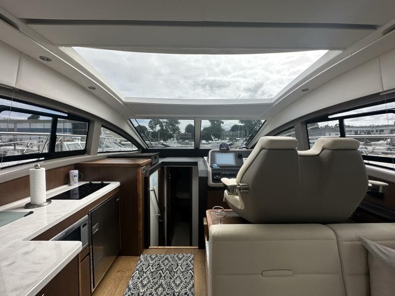 2018 Sea Ray Sundancer 400