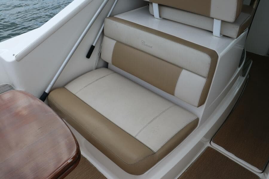 2012 Tiara Yachts 3100 Coronet