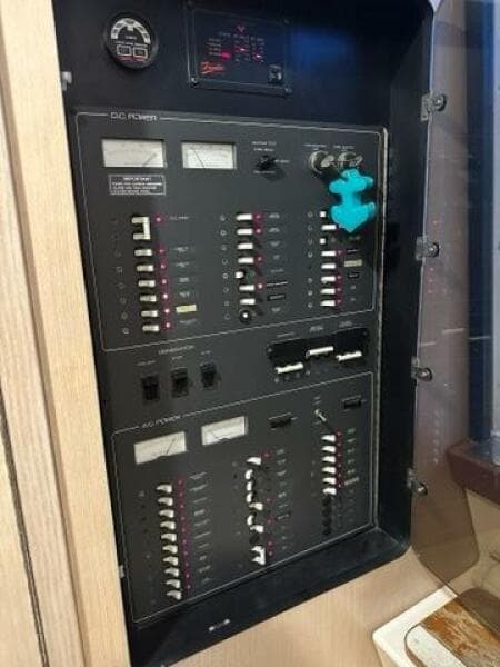 1996 Tiara Yachts 43 Open