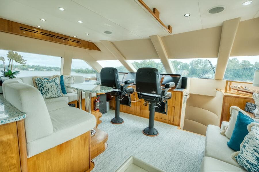 2007 Hatteras 80 Enclosed Bridge