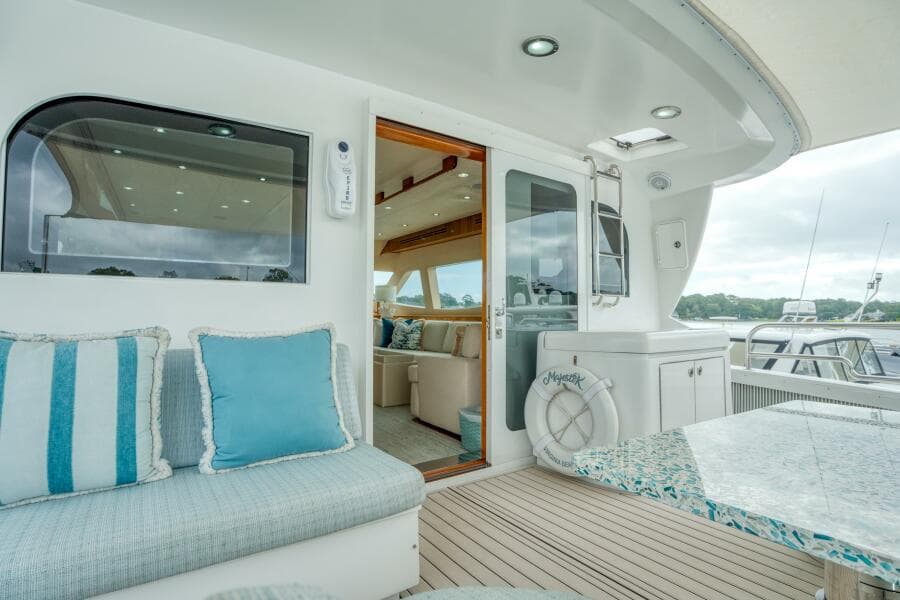 2007 Hatteras 80 Enclosed Bridge