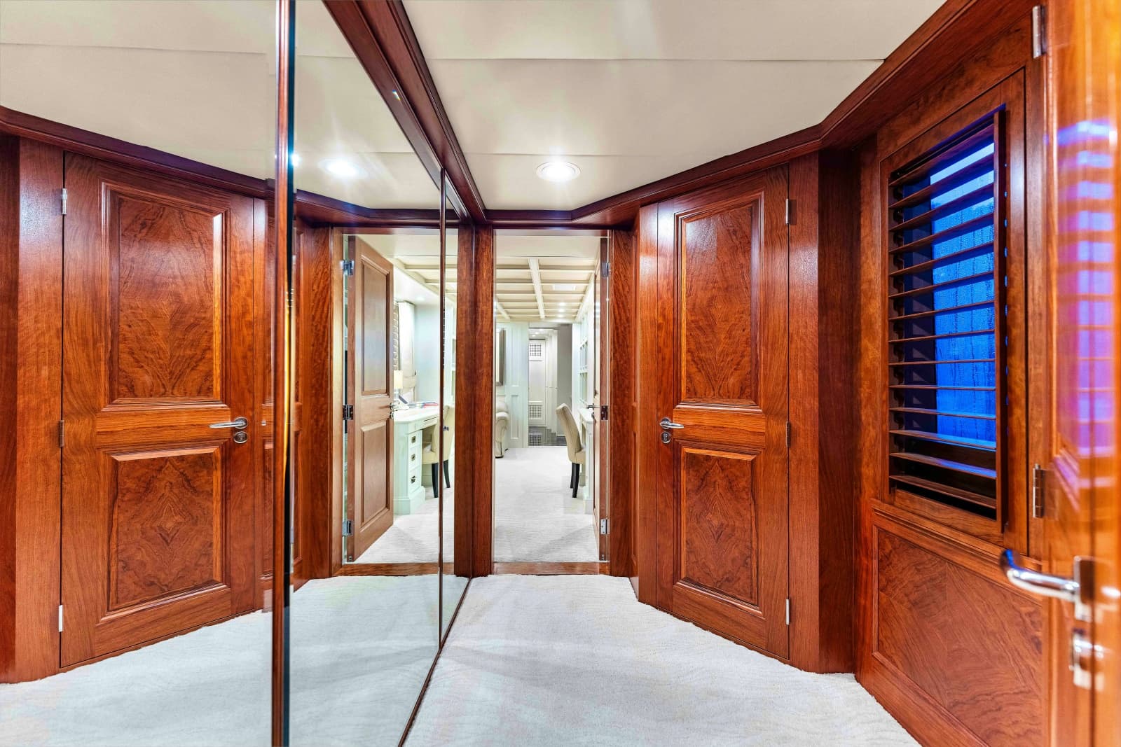1998 Admiral Custom - Photo 16