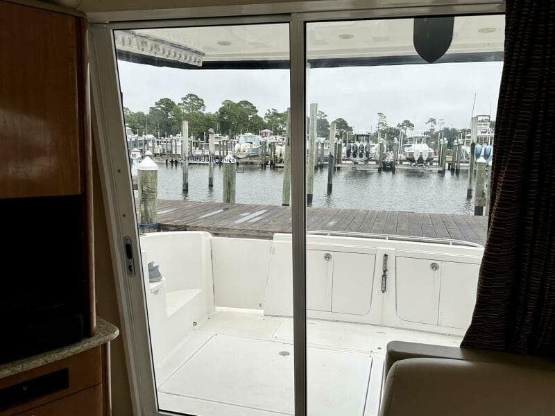 2007 Meridian 411 Sedan