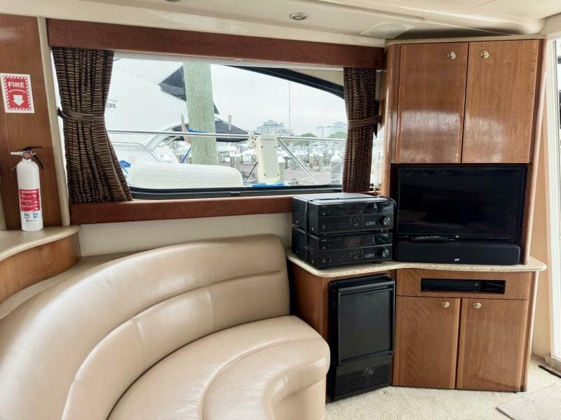 2007 Meridian 411 Sedan