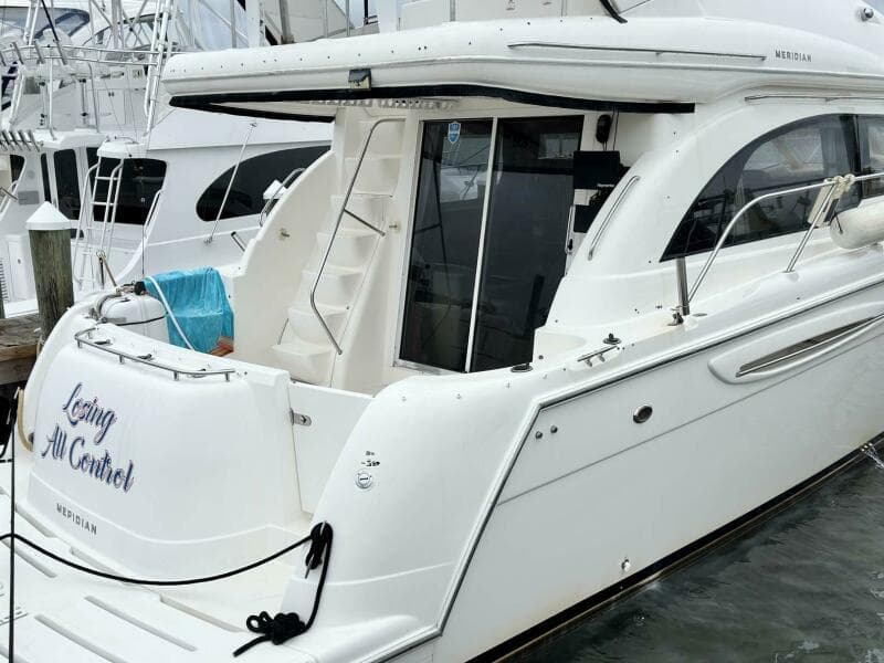 2007 Meridian 411 Sedan