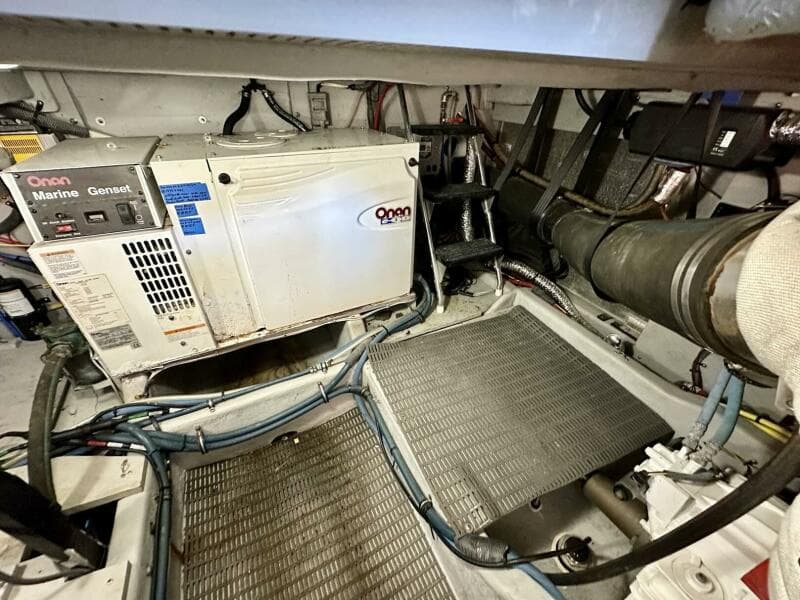 2007 Meridian 411 Sedan