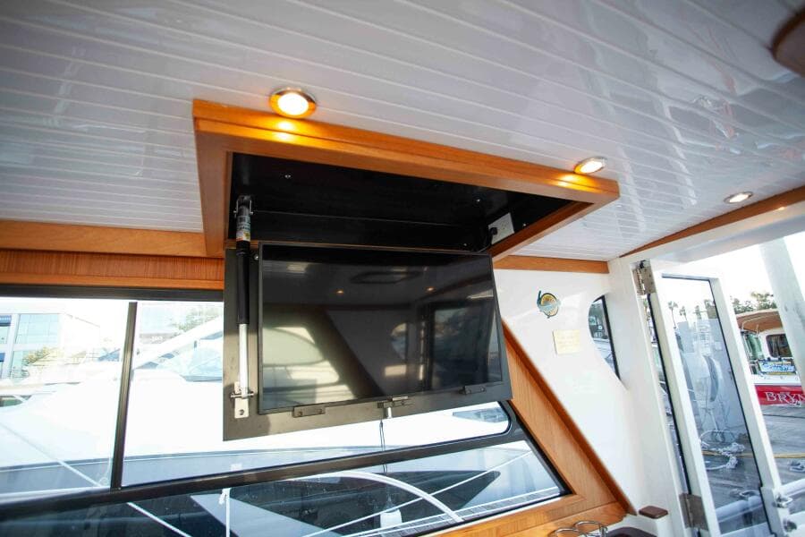 2024 True North Outboard Express