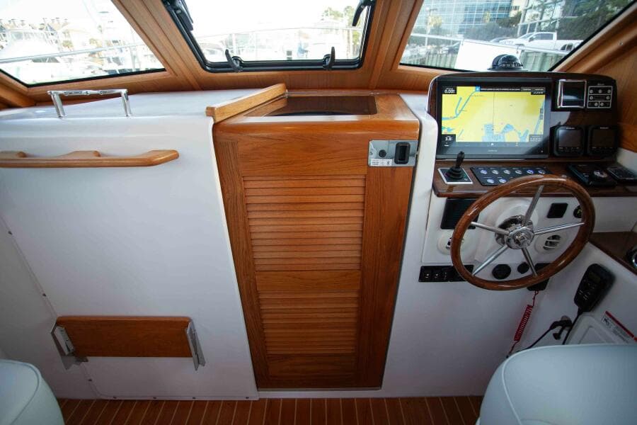 2024 True North Outboard Express