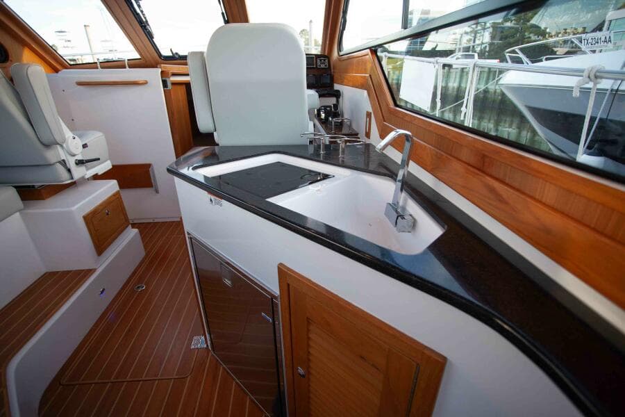 2024 True North Outboard Express