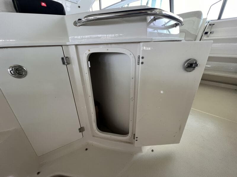 32 Battery Controller Storage