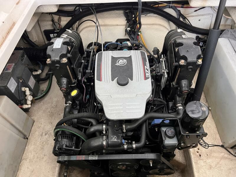 39 Mercruiser Mag 377