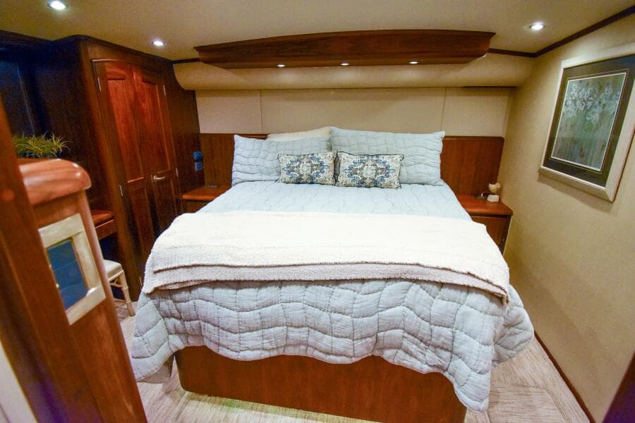 1991 Monterey 65 Convertible Emma Ruth