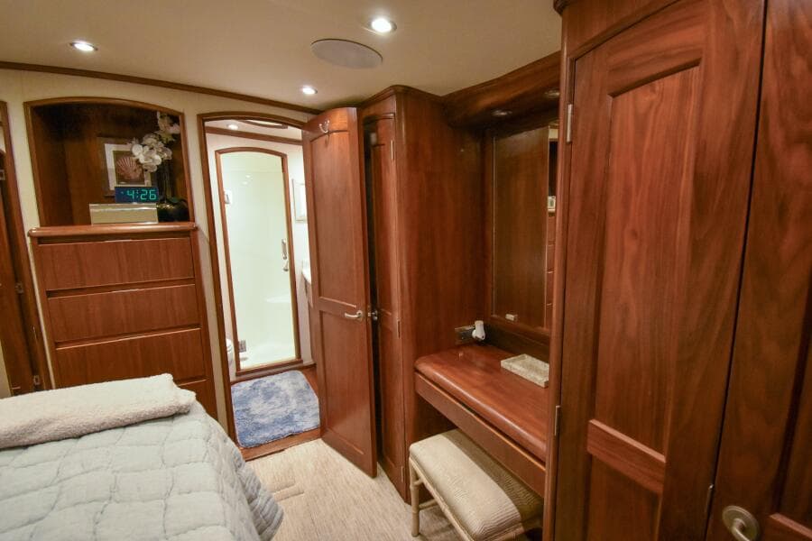 1991 Monterey 65 Convertible Emma Ruth