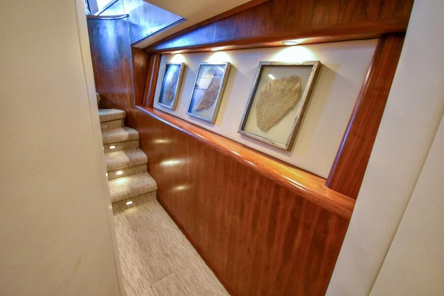 1991 Monterey 65 Convertible Emma Ruth