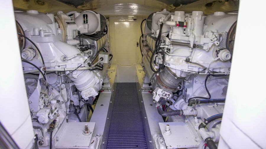 1991 Monterey 65 Convertible Emma Ruth