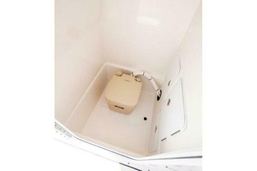 2025 Edgewater 245CC