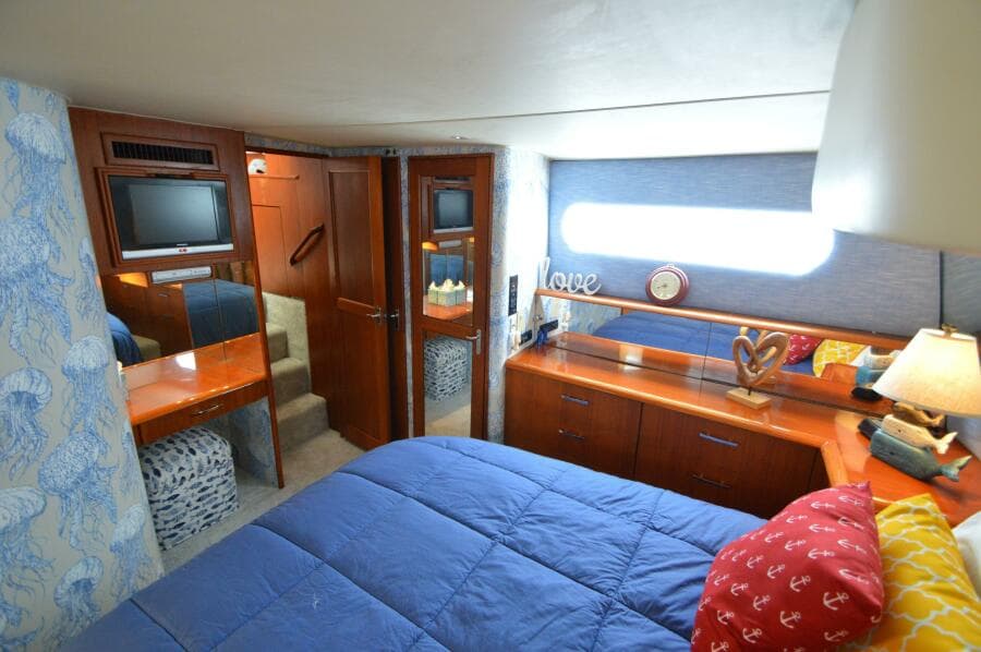 1995 Ocean 48 Cockpit Motor Yacht