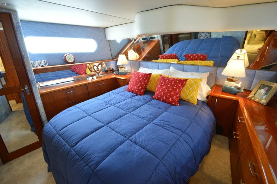 1995 Ocean 48 Cockpit Motor Yacht