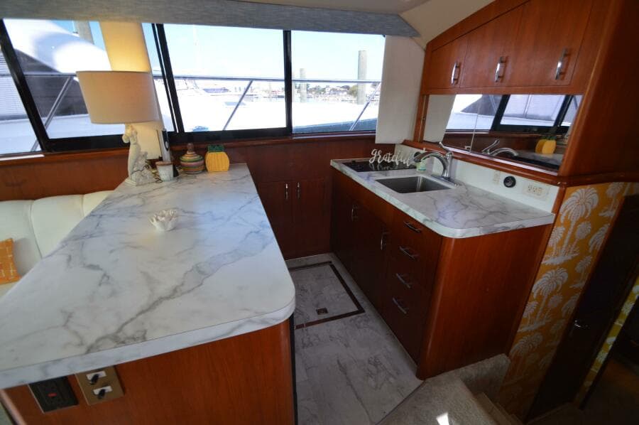 1995 Ocean 48 Cockpit Motor Yacht