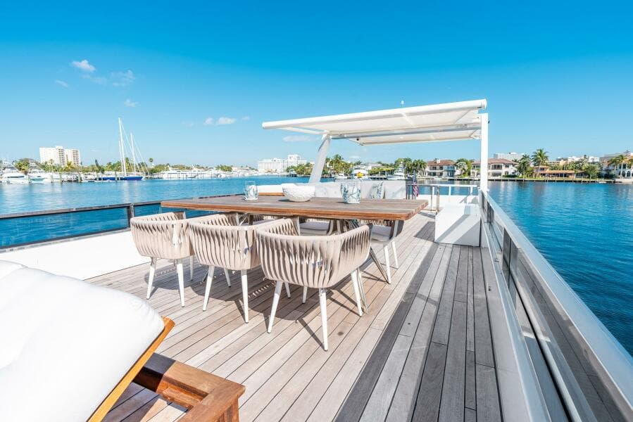 2023 Reina Boats 44DR