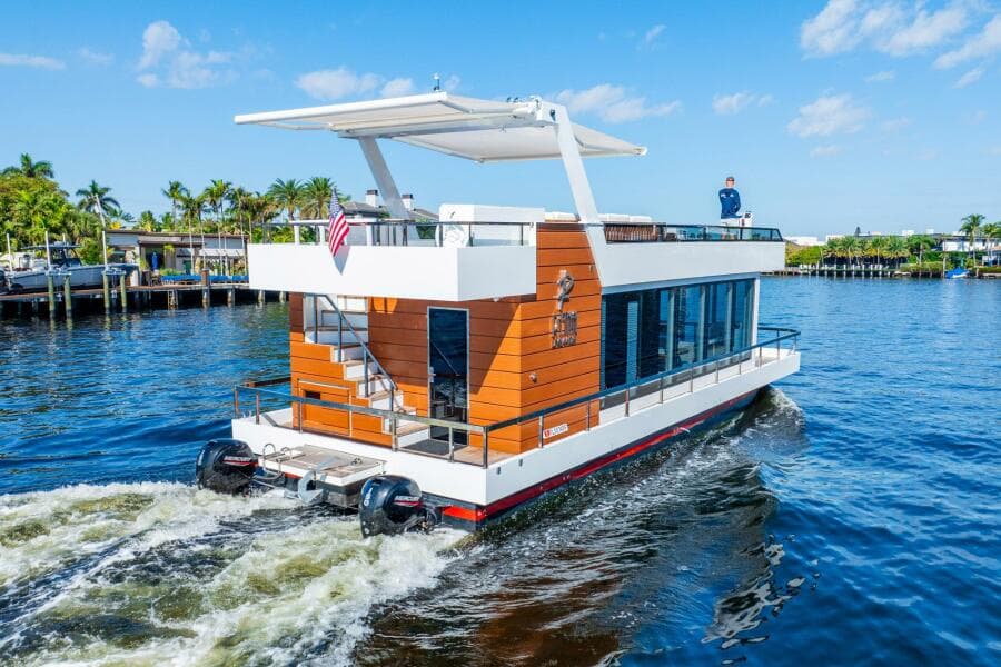 2023 Reina Boats 44DR