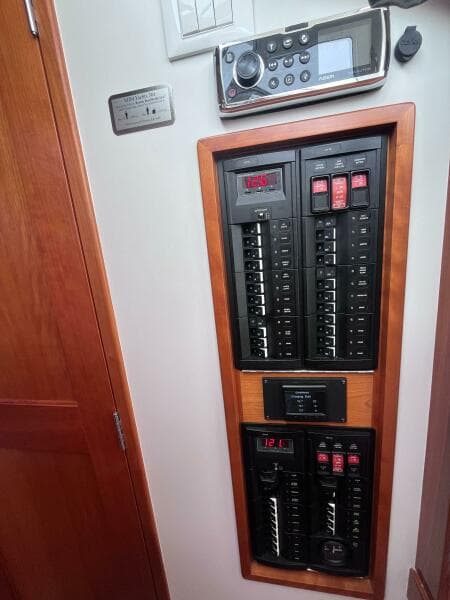 2014 MJM 36z Downeast