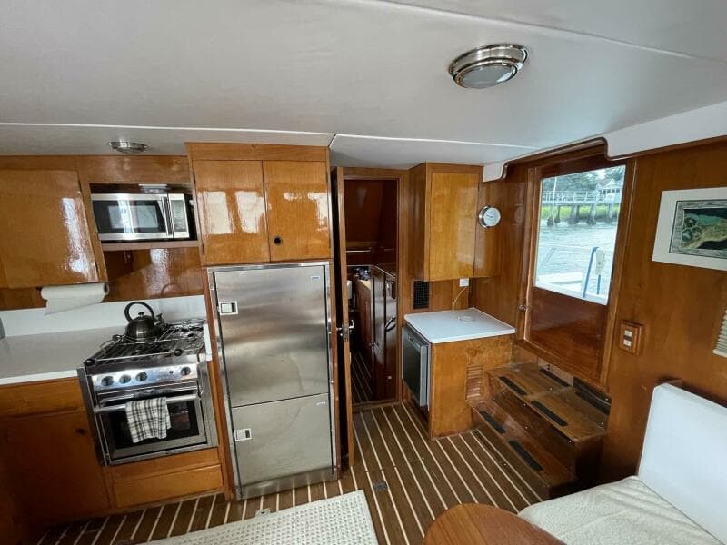 1985 DeFever 40 Offshore Cruiser