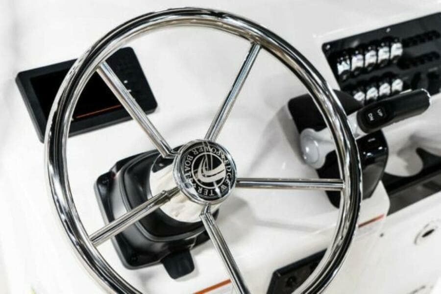 2025 Edgewater 208CC