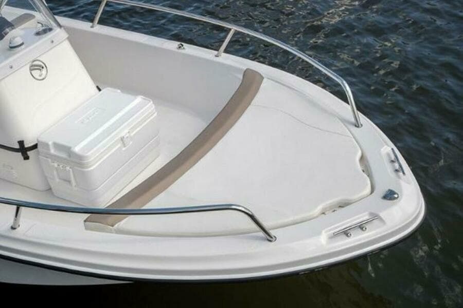 2025 Edgewater 158CS