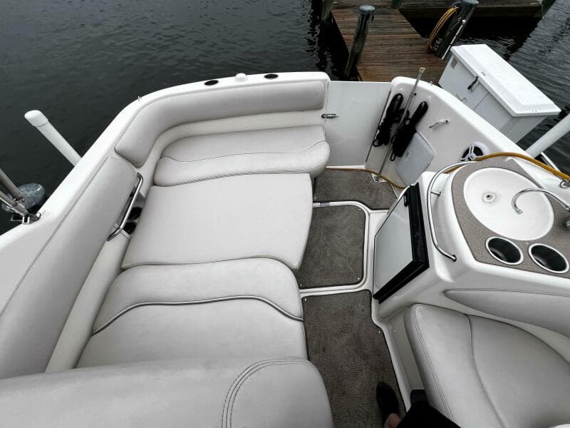 2007 Larson Cabrio 274