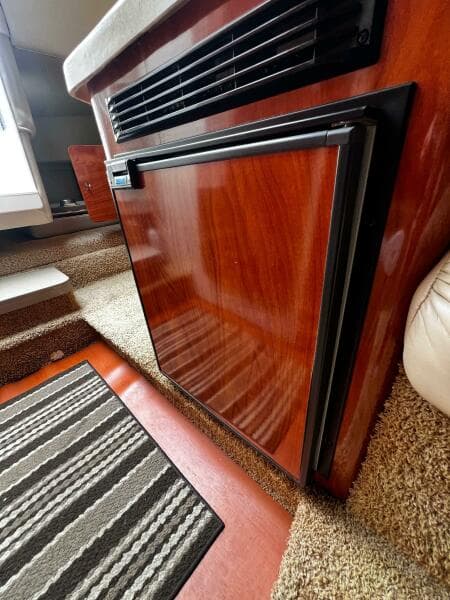 2007 Larson Cabrio 274