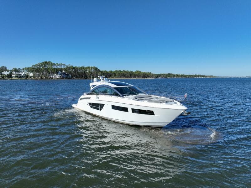 2020 Cruisers Yachts- HARPER BELL- 