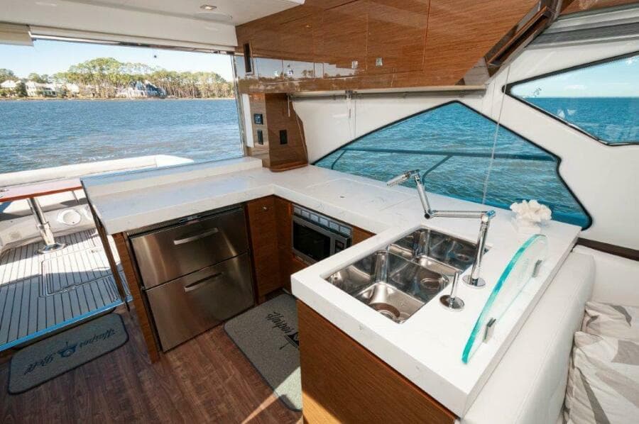 2020 Cruisers Yachts- HARPER BELL- Galley 3