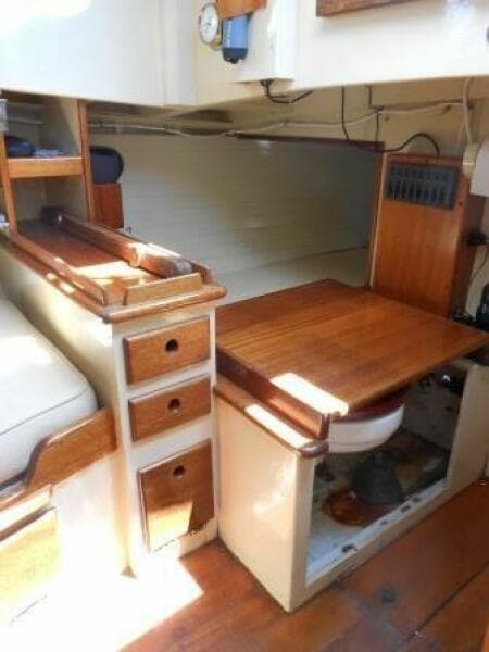 Starboard aft cabin 