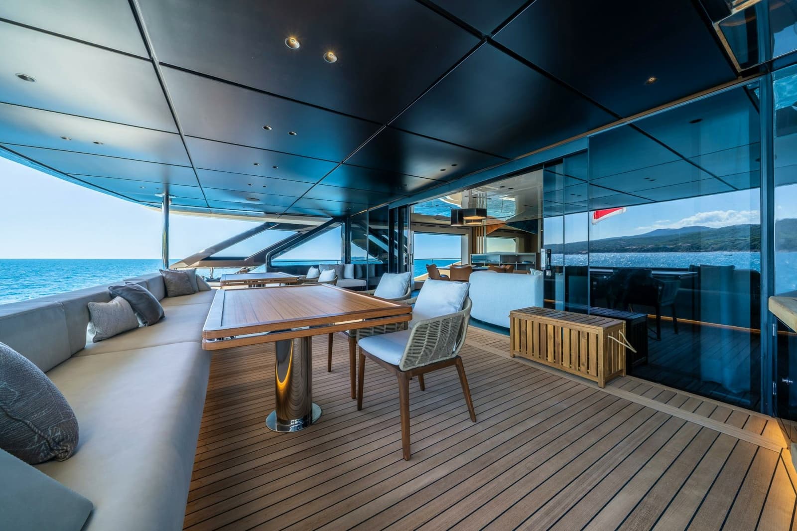 2024 Wider Yachts WiderCat 92 - Photo 12