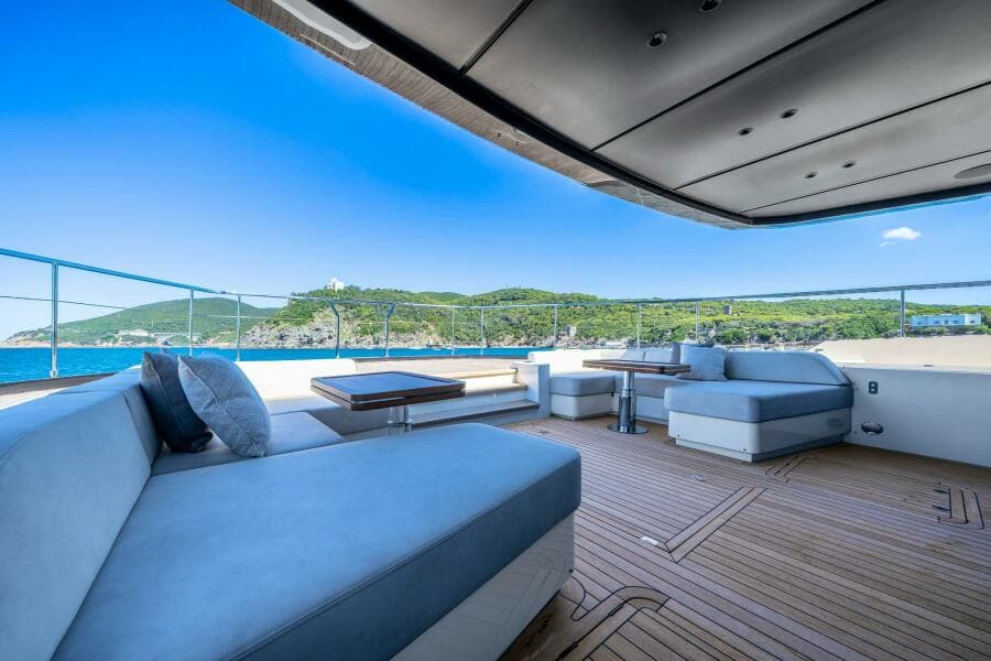 2024 Wider Yachts WiderCat 92