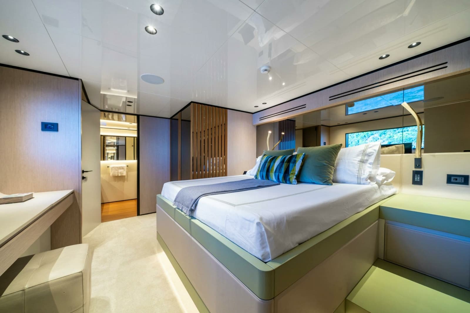 2024 Wider Yachts WiderCat 92 - Photo 40